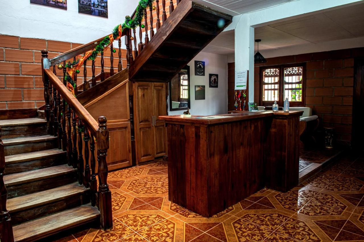 Cafe Racer Hostel Jardín Exteriér fotografie